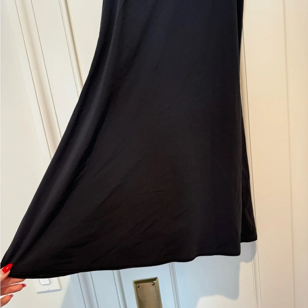 Outdoor Voices Dress - Picture 4 of 7